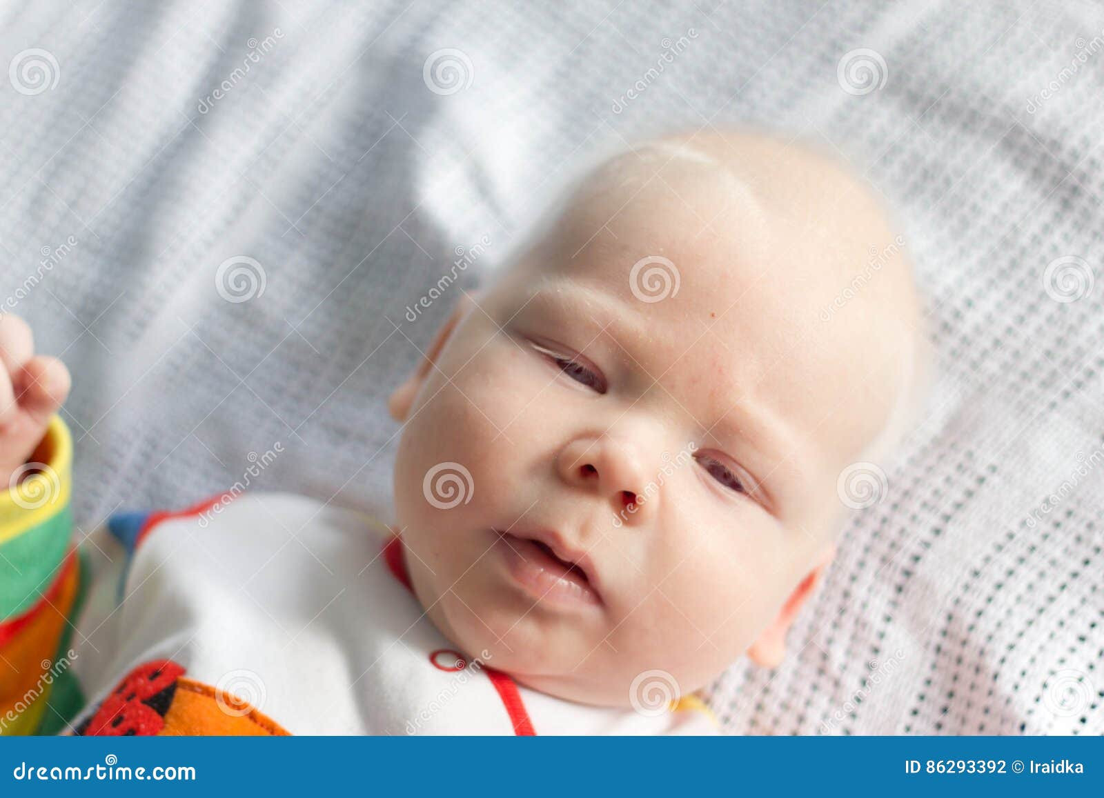 1777822297-155677-whitehair-babyboy-albinism-syndrome-albino-cute-little-baby-boy-86293392.jpg
